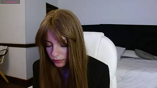 Snapshot of peyton_golden1 chatting on 03.09.26 peyton golden1 online show from 03.09.26