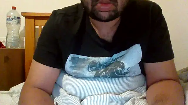 Snapshot of whoreboi98 chatting on 05.23.26 whoreboi98 online show from 05.23.26