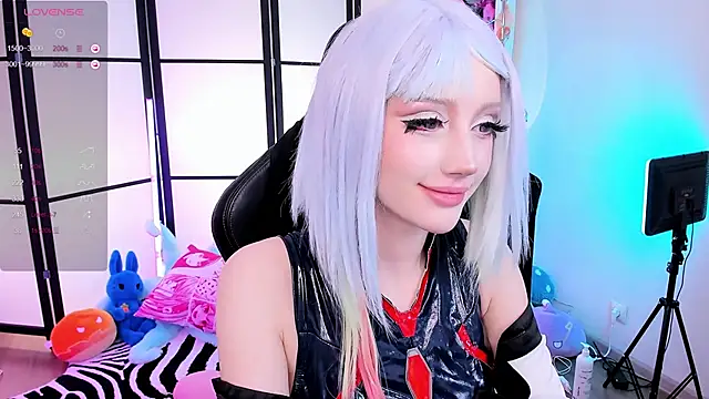 Snapshot of LilithLin chatting on 05.11.26 LilithLin online show from 05.11.26