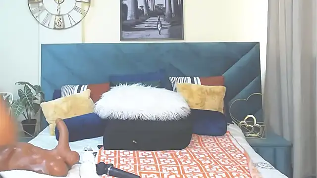 BubbleAngel online show from 10.05.25