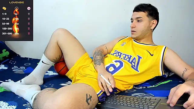 Noha white online show from 12.27.24