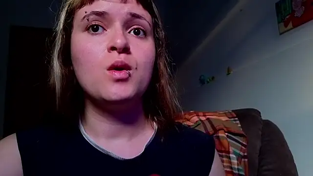 NEXT DOOR GIRL  online show from 04.01.26