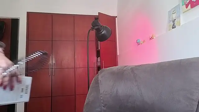 Snapshot of NEXT_DOOR_GIRL_ chatting on 04.19.26 NEXT DOOR GIRL online show from 04.19.26
