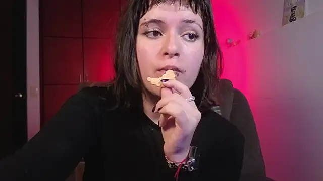 Snapshot of NEXT_DOOR_GIRL_ chatting on 04.27.26 NEXT DOOR GIRL online show from 04.27.26