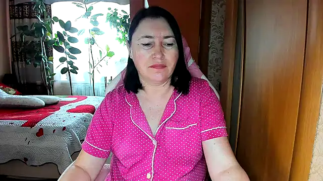 Snapshot of Tatyana51 chatting on 05.15.26 Tatyana51 online show from 05.15.26