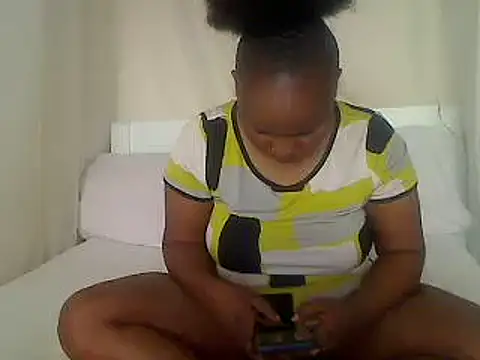 browndolly12 online show from 02.20.25