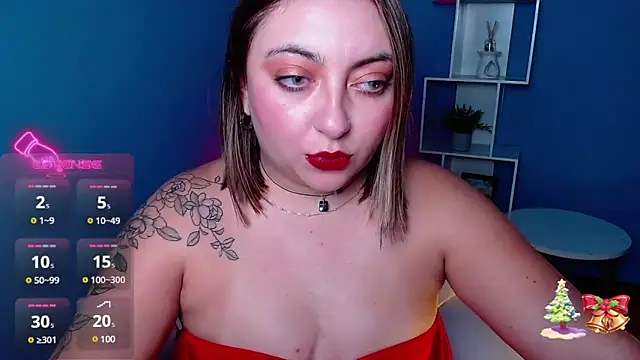 Snapshot of miaawild chatting on 12.30.24 miaawild online show from 12.30.24