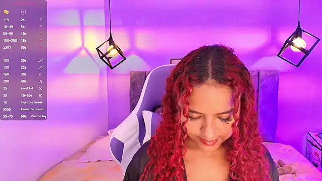 Sophiee Velvet online show from 09.19.25