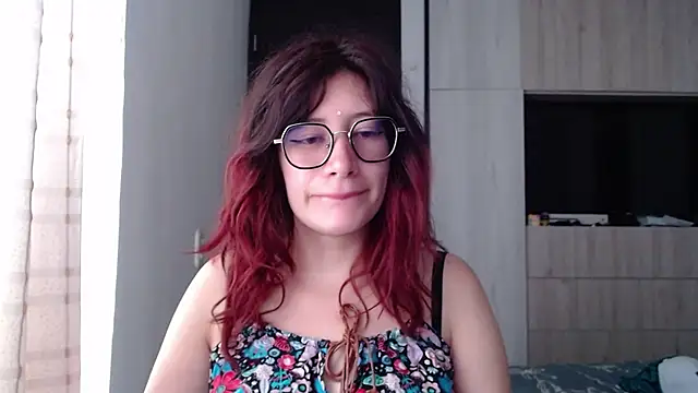 mariana124- online show from 02.08.25