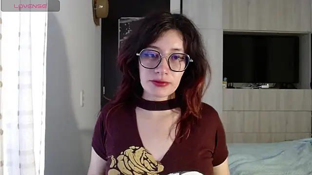 mariana124- online show from 02.22.25