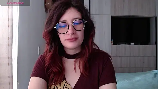 mariana124- online show from 02.22.25