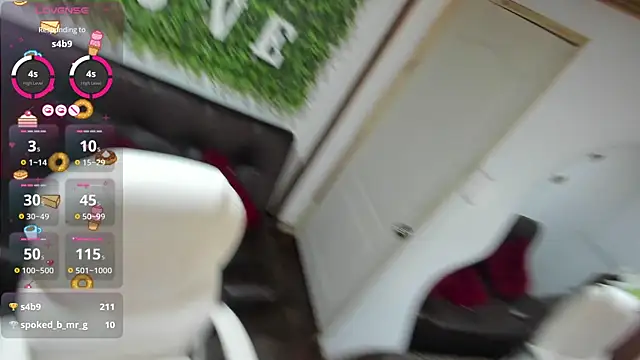 Enma  clark online show from 02.05.25