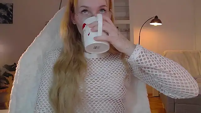 Snapshot of ginger_vi chatting on 02.23.25 ginger vi online show from 02.23.25