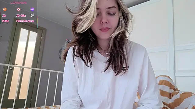 Vanessa Walters online show from 03.11.26