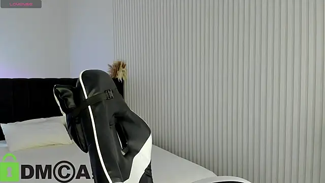 Snapshot of Vanessa_Walters chatting on 06.11.26 Vanessa Walters online show from 06.11.26