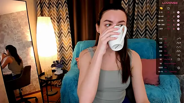 annacooleman online show from 11.10.25