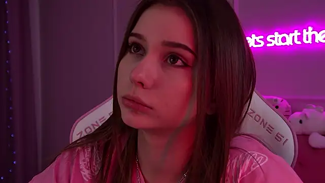 DianaVert online show from 02.20.25