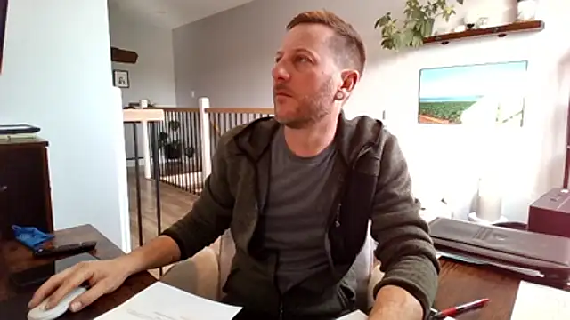 Bigdicktrav902 online show from 04.13.26