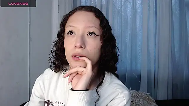 abbycutecs online show from 11.17.25