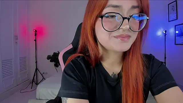 SweetJennaa online show from 01.19.25