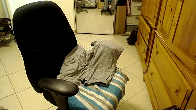 joeydee1 online show from 02.16.25