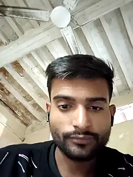 PRIYANHUxh online show from 11.29.25