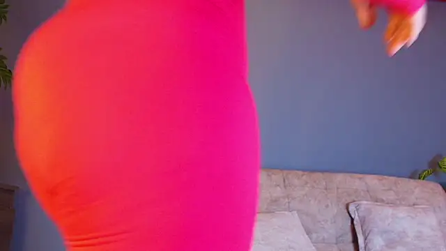 Snapshot of jade_brunnette chatting on 05.24.26 jade brunnette online show from 05.24.26