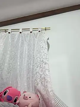 mia cooper 24 online show from 01.09.25