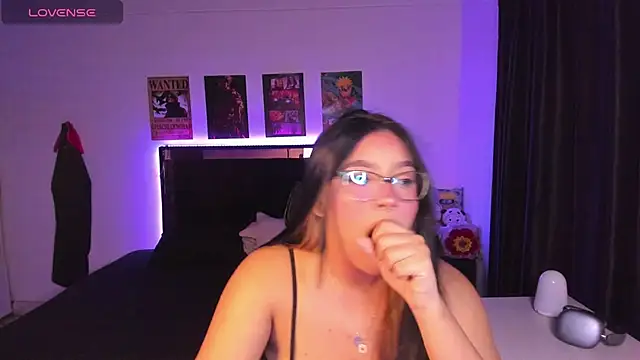 Mariana Hasper  online show from 02.26.26