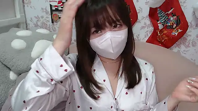 mei hosina online show from 12.14.25