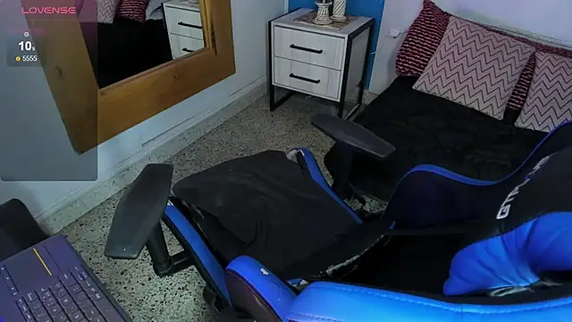 VladHellsing4 online show from 03.07.25