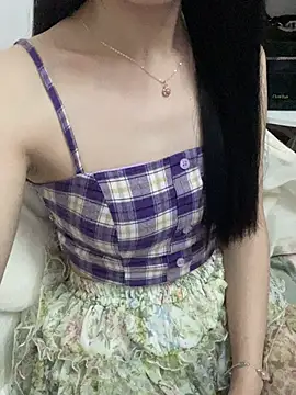 Snapshot of Lovely_kute chatting on 03.04.25 Lovely kute online show from 03.04.25
