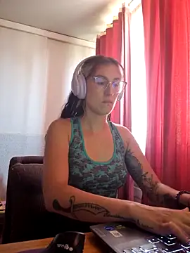 Afrania online show from 02.16.26