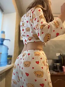 Kimsweet7 online show from 04.24.26