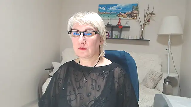 FleurMays online show from 01.25.25