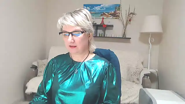 FleurMays online show from 02.19.25