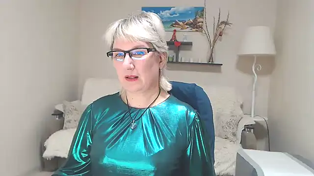 FleurMays online show from 02.19.25