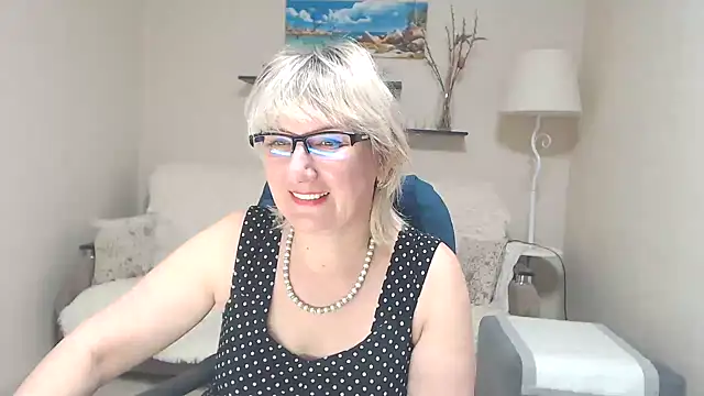 FleurMays online show from 03.09.25