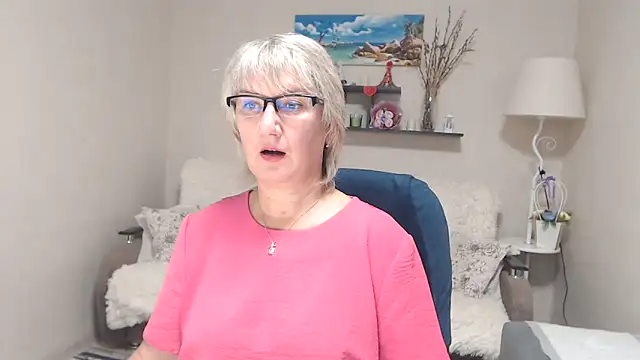 FleurMays online show from 10.06.25