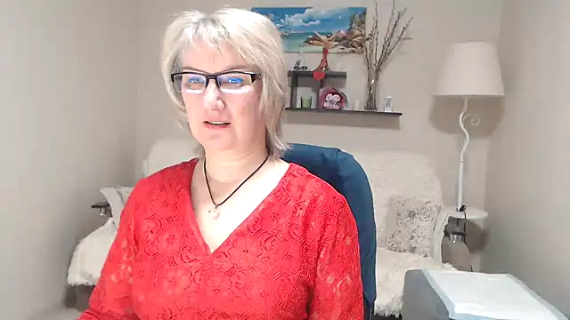 FleurMays online show from 02.04.26