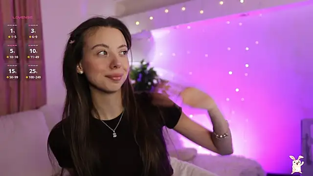 Goldy Grace  online show from 03.03.25