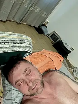 Snapshot of KolegaNudziarz chatting on 02.26.26 KolegaNudziarz online show from 02.26.26