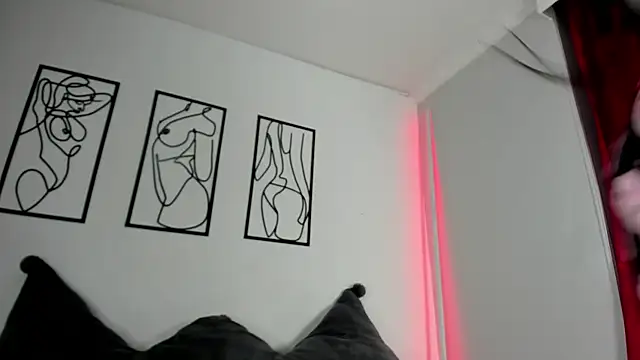 RubyPirsso18 online show from 11.16.25