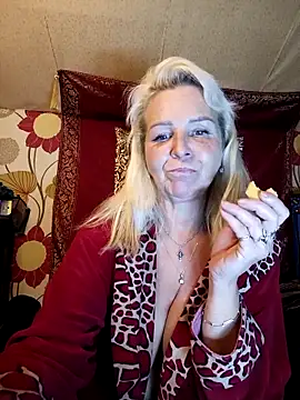 CassandraSandra44 online show from 02.15.26