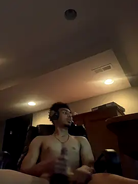 Snapshot of ZADDY48 chatting on 11.08.25 ZADDY48 online show from 11.08.25