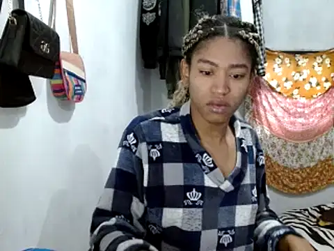 miriam775 online show from 02.11.25