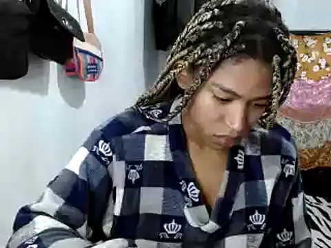 miriam775 online show from 02.19.25