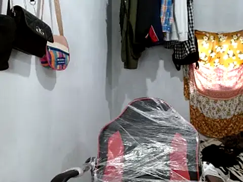 miriam775 online show from 02.26.25