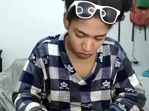 miriam775 online show from 09.10.25