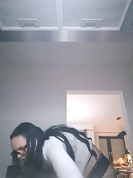 Snapshot of Jujuicy_97 chatting on 10.24.25 Jujuicy 97 online show from 10.24.25